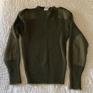 100% Wool - Defense Logistics Agency Wool Men’s Sweater